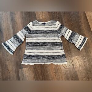 Chaps light weight Black/white sweater sz L